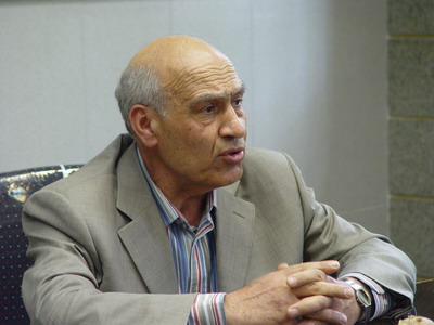 پزشک ایرانی برترین پزشک سال آمریکا شد